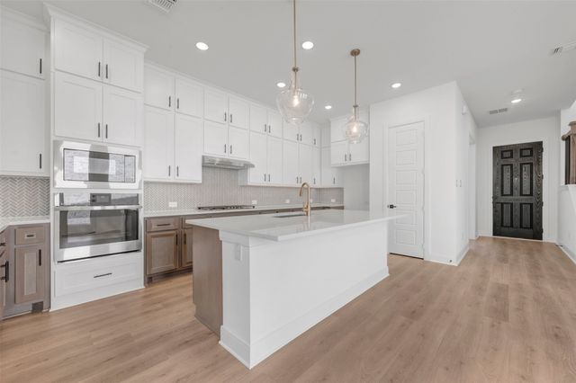 1510 Roundup Way, Argyle, TX 76226