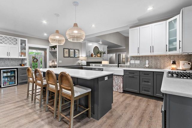 4570 CHOCTAW TRAIL, Green Bay, WI 54313