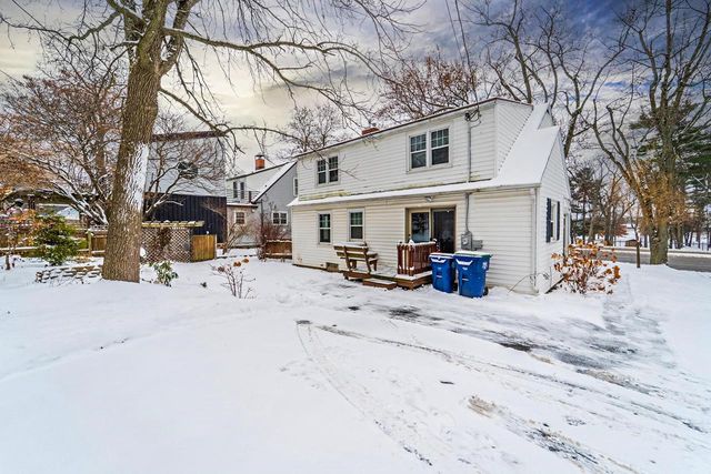 1006 STEWART AVENUE, Wausau, WI 54401