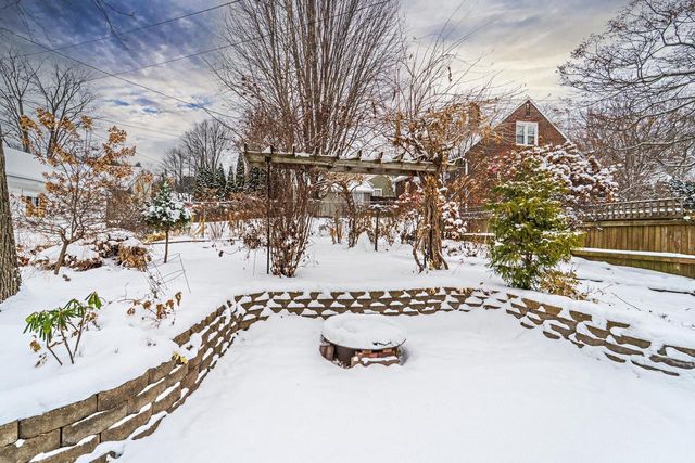 1006 STEWART AVENUE, Wausau, WI 54401