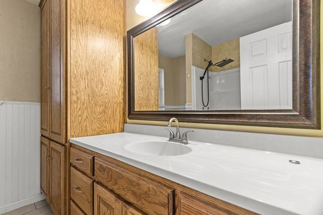 904 NW 11th St, Andrews, TX 79714