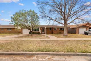 904 NW 11th St, Andrews, TX 79714