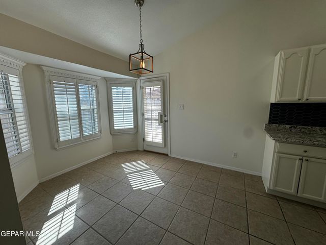 14344 DESERT SHADOW Drive, Horizon City, TX 79928