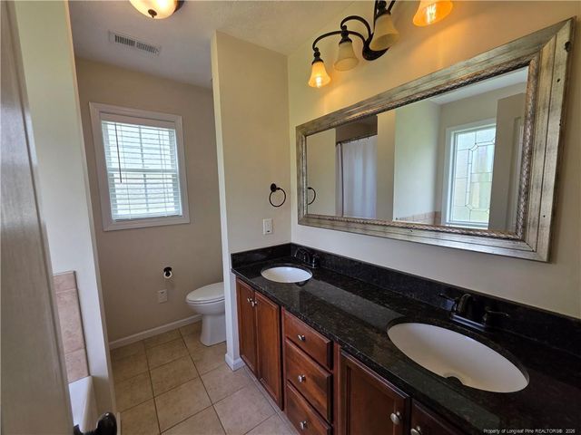 4608 Crystobal Road, Fayetteville, NC 28311