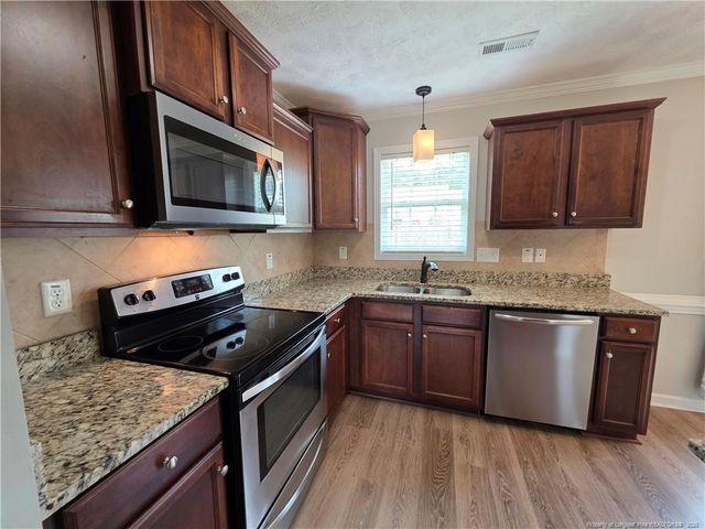 4608 Crystobal Road, Fayetteville, NC 28311