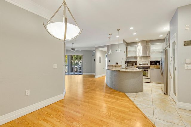 5168 NORTHRIDGE ROAD 106, Sarasota, FL 34238