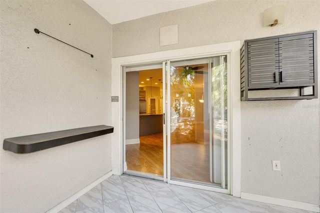 5168 NORTHRIDGE ROAD 106, Sarasota, FL 34238