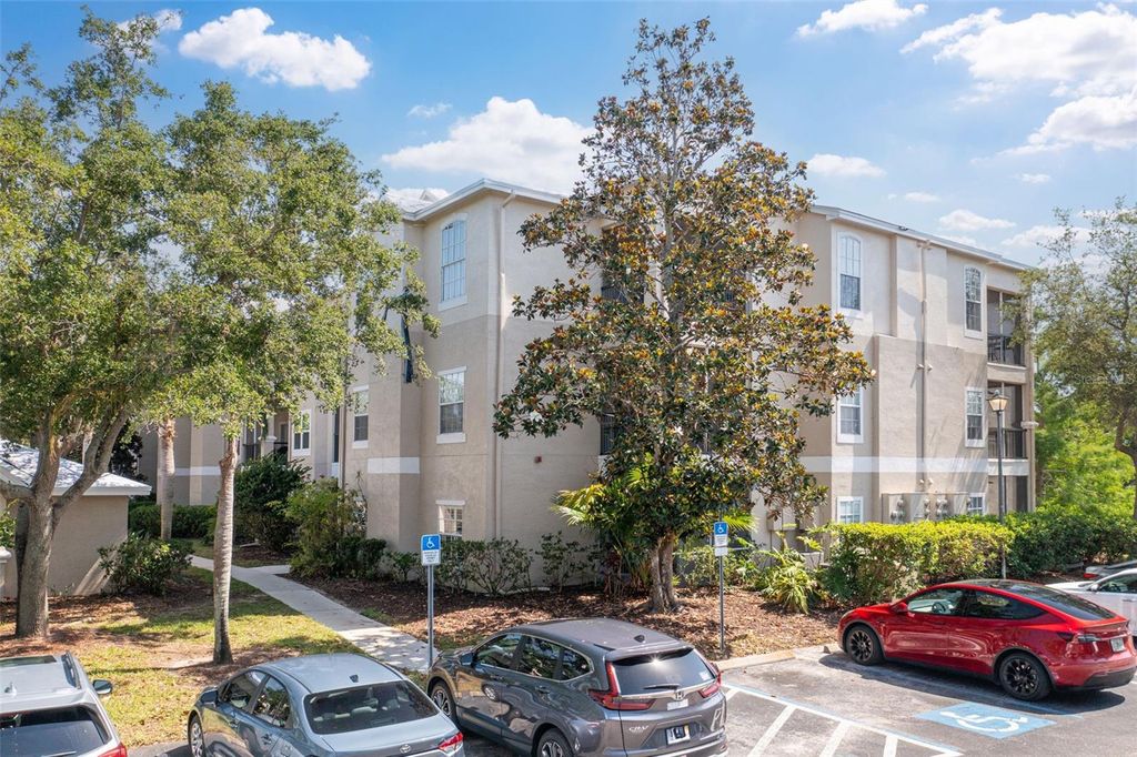 5168 NORTHRIDGE ROAD 106, Sarasota, FL 34238