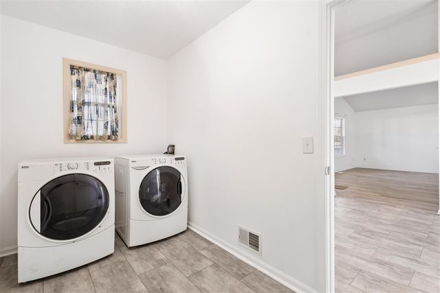 2649 Hickory Nut Lane, Kalamazoo, MI 49004