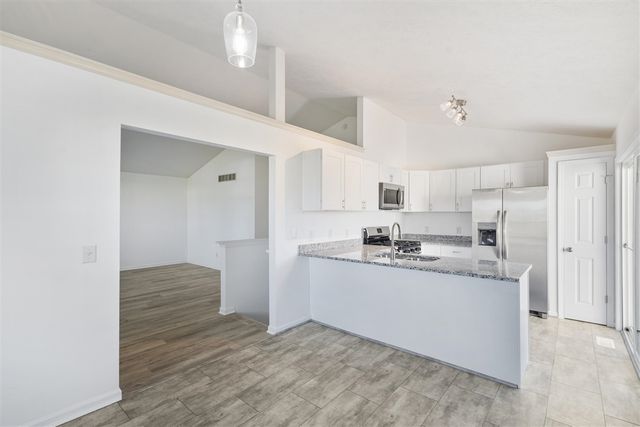 2649 Hickory Nut Lane, Kalamazoo, MI 49004