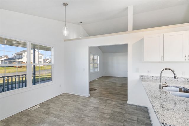 2649 Hickory Nut Lane, Kalamazoo, MI 49004