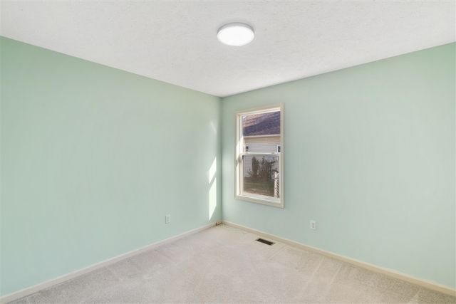 2649 Hickory Nut Lane, Kalamazoo, MI 49004