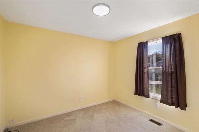 2649 Hickory Nut Lane, Kalamazoo, MI 49004