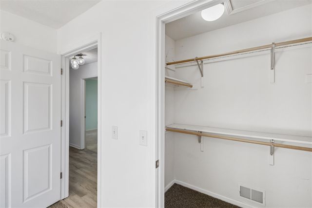 2649 Hickory Nut Lane, Kalamazoo, MI 49004