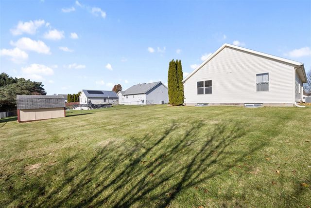 2649 Hickory Nut Lane, Kalamazoo, MI 49004