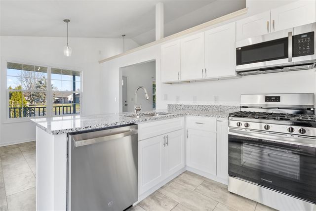 2649 Hickory Nut Lane, Kalamazoo, MI 49004