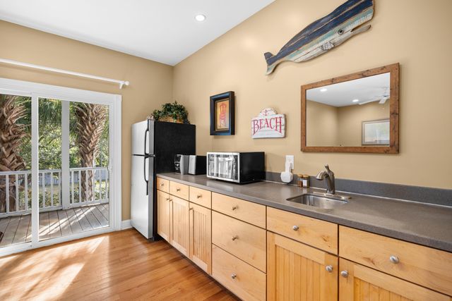 69 Belvedere Lane, Pawleys Island, SC 29585