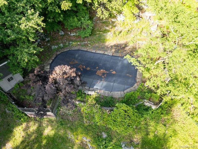 14 Englewood Terrace, Mahopac, NY 10541