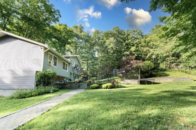 14 Englewood Terrace, Mahopac, NY 10541