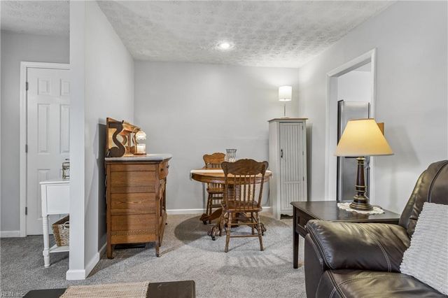 5014 Hazelwood RD, Hampton, VA 23605