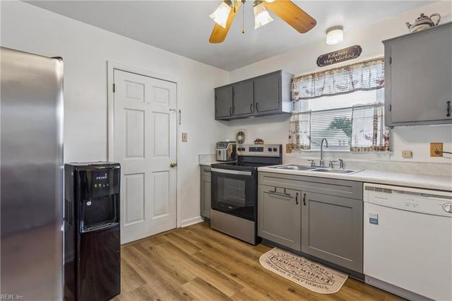 5014 Hazelwood RD, Hampton, VA 23605