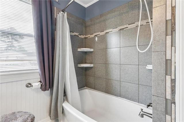 5014 Hazelwood RD, Hampton, VA 23605