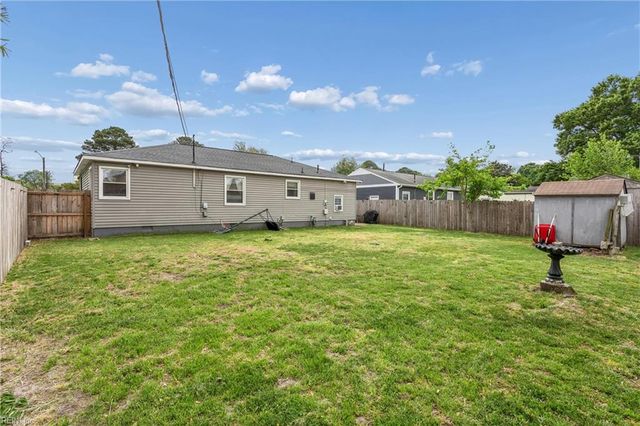 5014 Hazelwood RD, Hampton, VA 23605