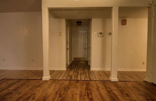 3109 Meadow Wood Lane, Bedford, TX 76021