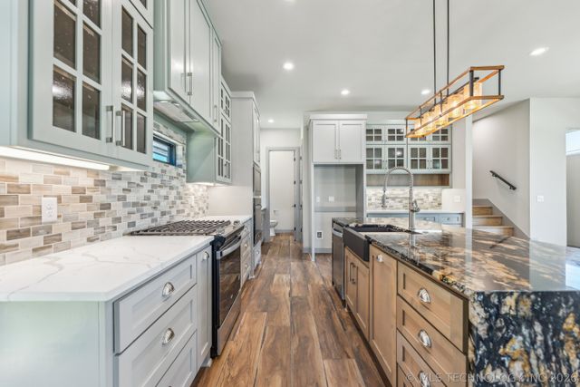 421 W Ft Worth Street, Broken Arrow, OK 74012