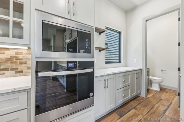 421 W Ft Worth Street, Broken Arrow, OK 74012