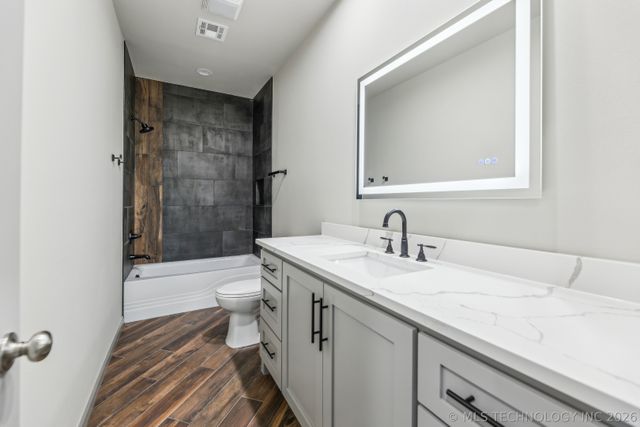 421 W Ft Worth Street, Broken Arrow, OK 74012