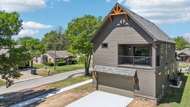 421 W Ft Worth Street, Broken Arrow, OK 74012