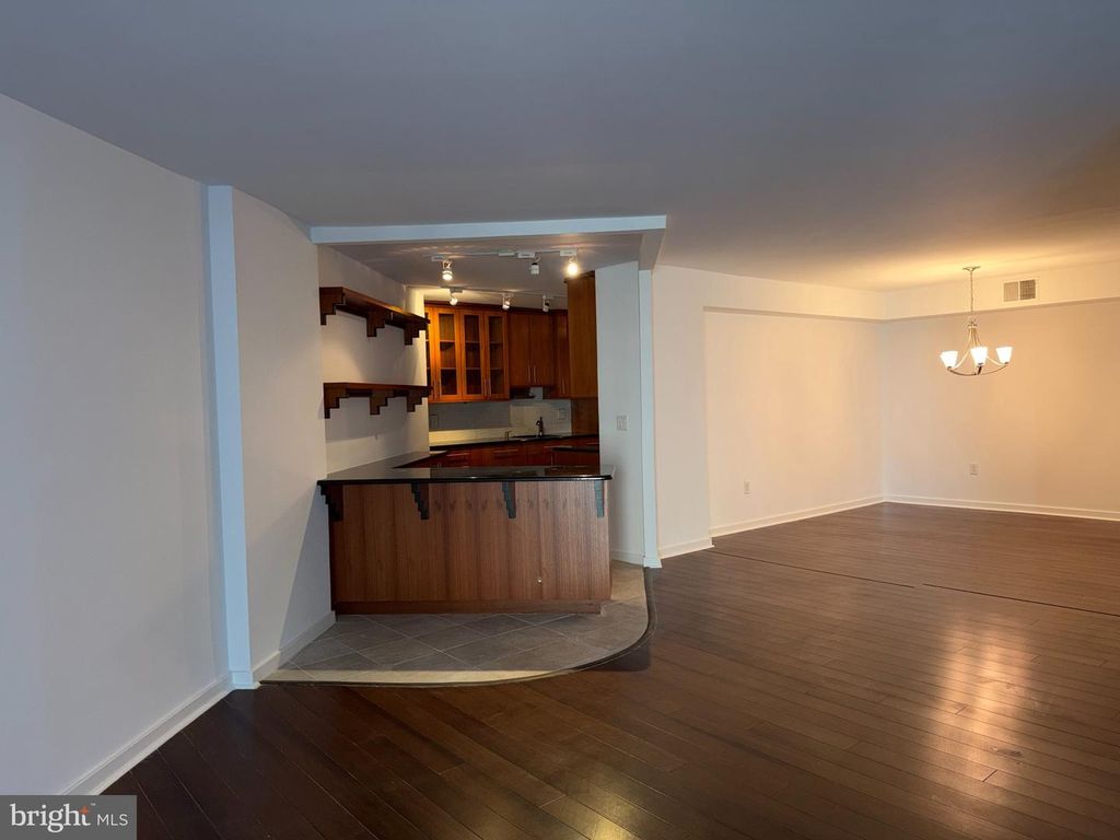 1420 LOCUST ST #12K, PHILADELPHIA, PA 19102 — photo 5