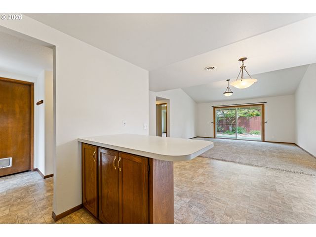 16780 Sw MATADOR Ln, Portland, OR 97224