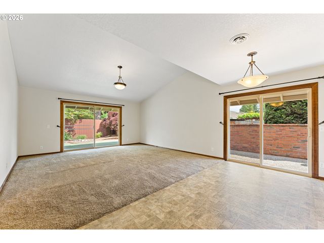 16780 Sw MATADOR Ln, Portland, OR 97224