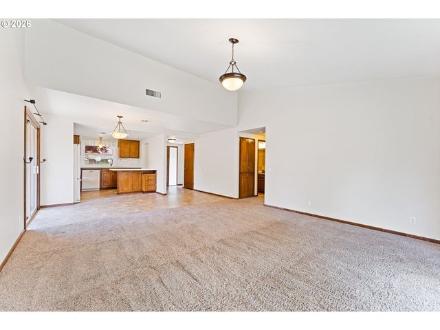 16780 Sw MATADOR Ln, Portland, OR 97224