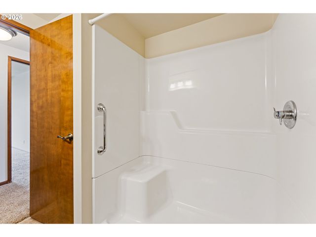 16780 Sw MATADOR Ln, Portland, OR 97224