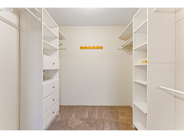 16780 Sw MATADOR Ln, Portland, OR 97224