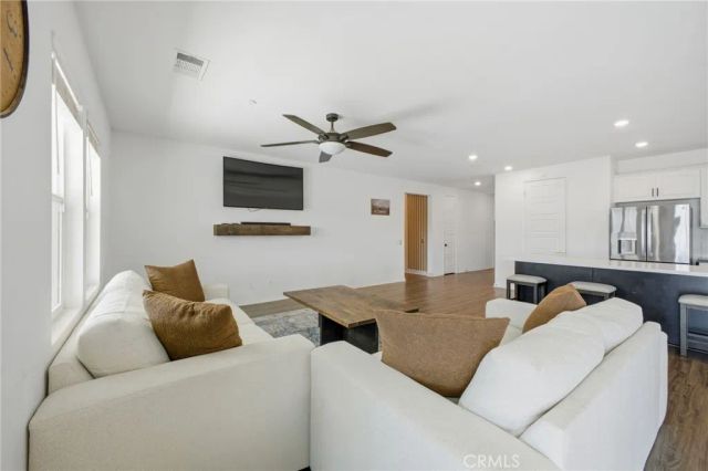 26459 Wreath Court, Menifee, CA 92584