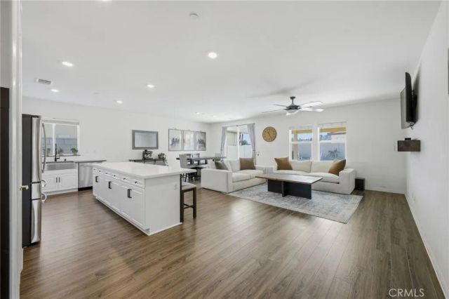 26459 Wreath Court, Menifee, CA 92584