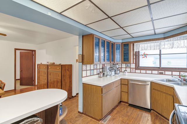 2202 Eastman Street, Rolling Meadows, IL 60008