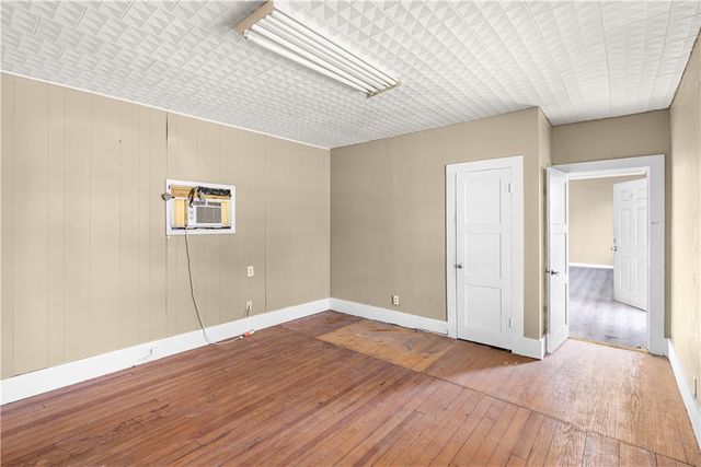 801 E 1st St, Alice, TX 78332