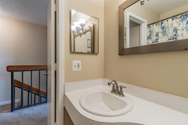 4875 W MCELROY AVENUE G208, Tampa, FL 33611