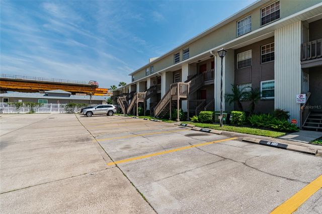 4875 W MCELROY AVENUE G208, Tampa, FL 33611