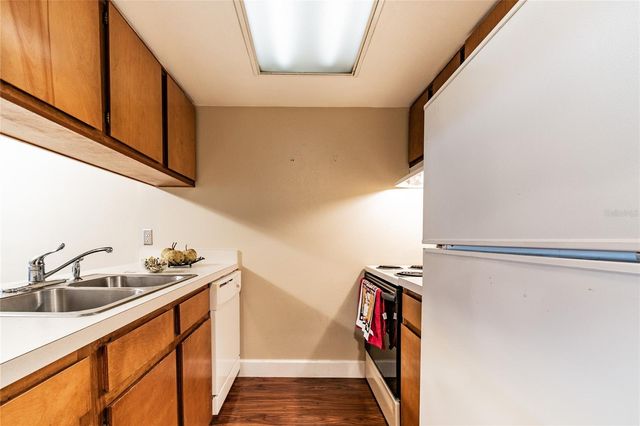 4875 W MCELROY AVENUE G208, Tampa, FL 33611