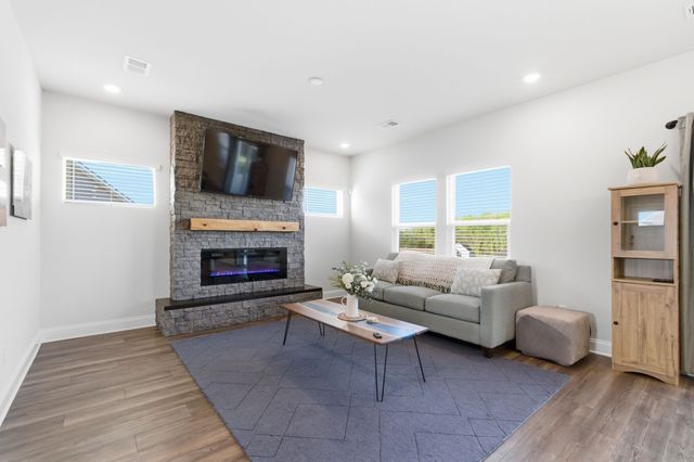 1278 Dutch Peak, Lebanon, TN 37090