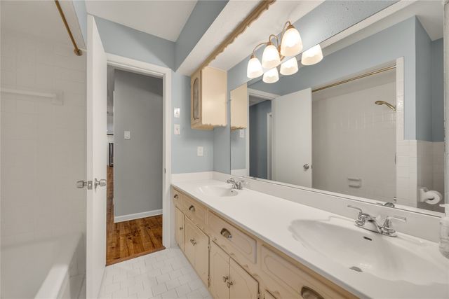 9322 Hunters Creek Drive, Dallas, TX 75243