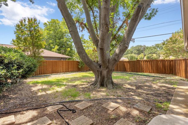 9322 Hunters Creek Drive, Dallas, TX 75243