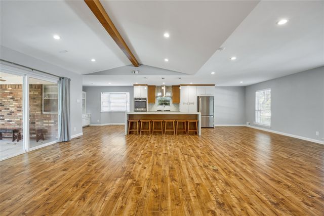 9322 Hunters Creek Drive, Dallas, TX 75243