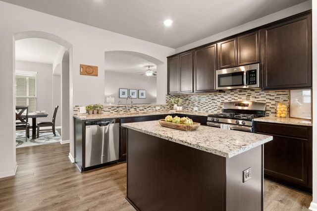 1921 Briar Grove Drive, Conroe, TX 77301